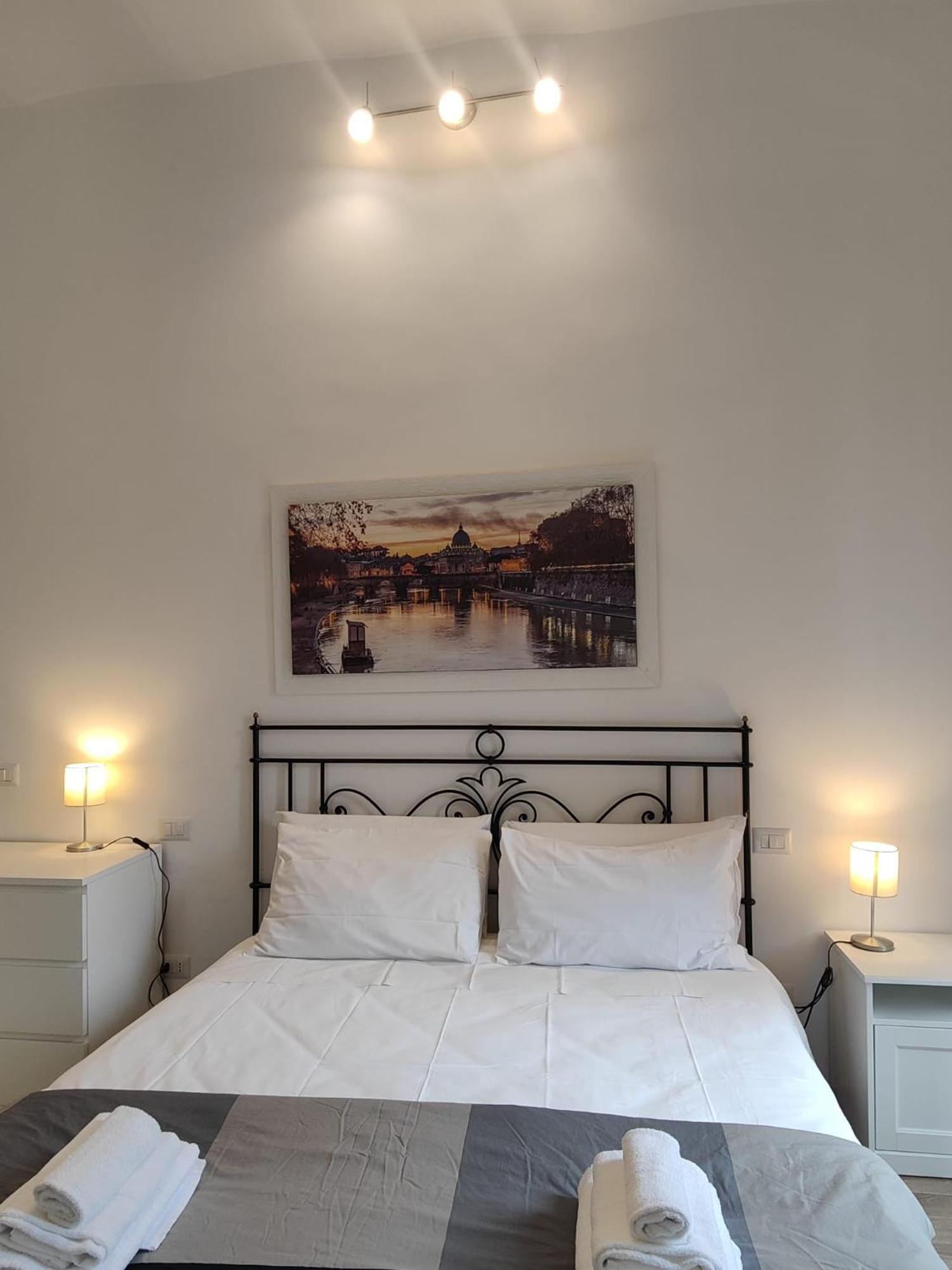 White King Rooms Рим Екстериор снимка