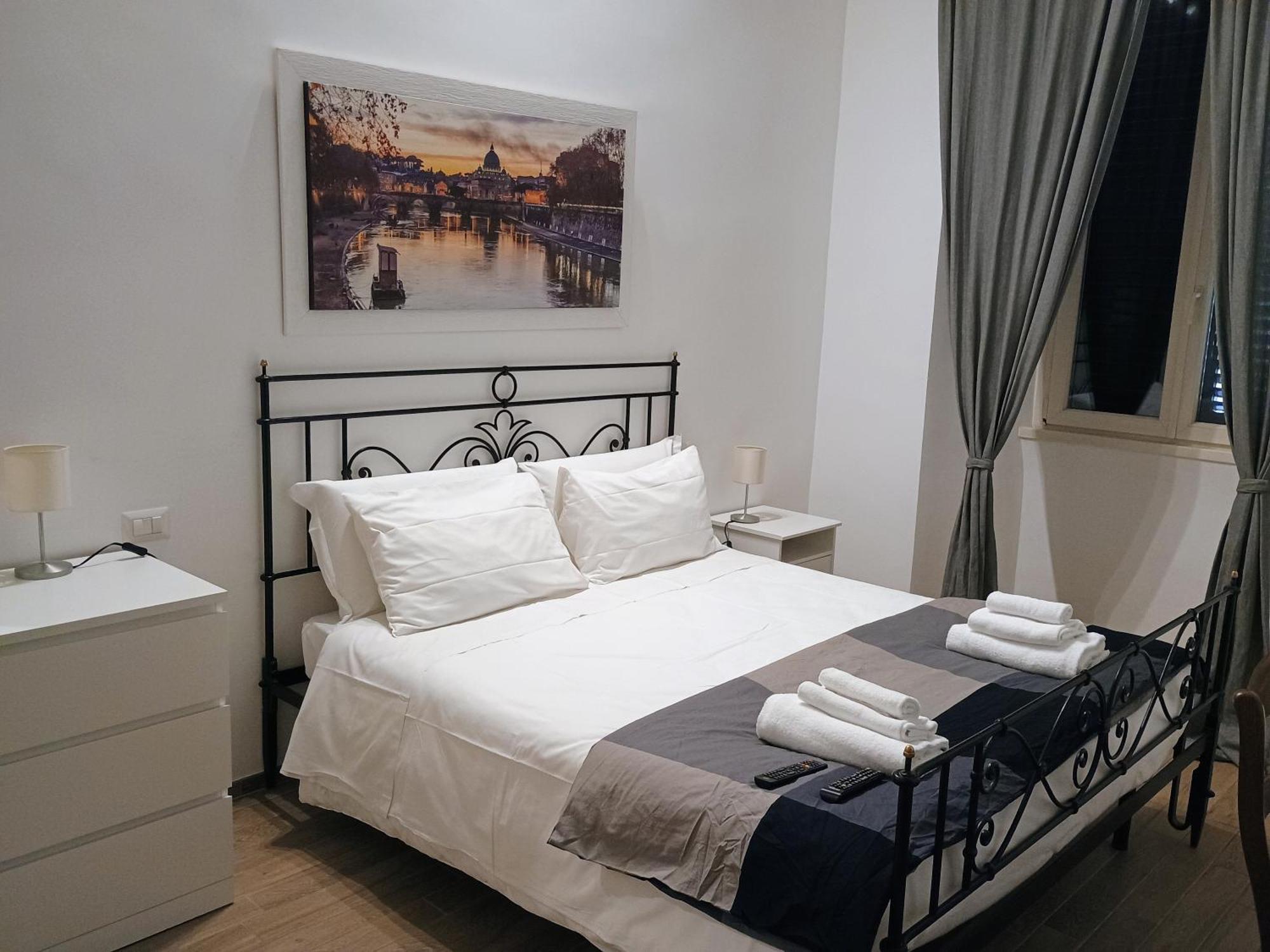 White King Rooms Рим Екстериор снимка